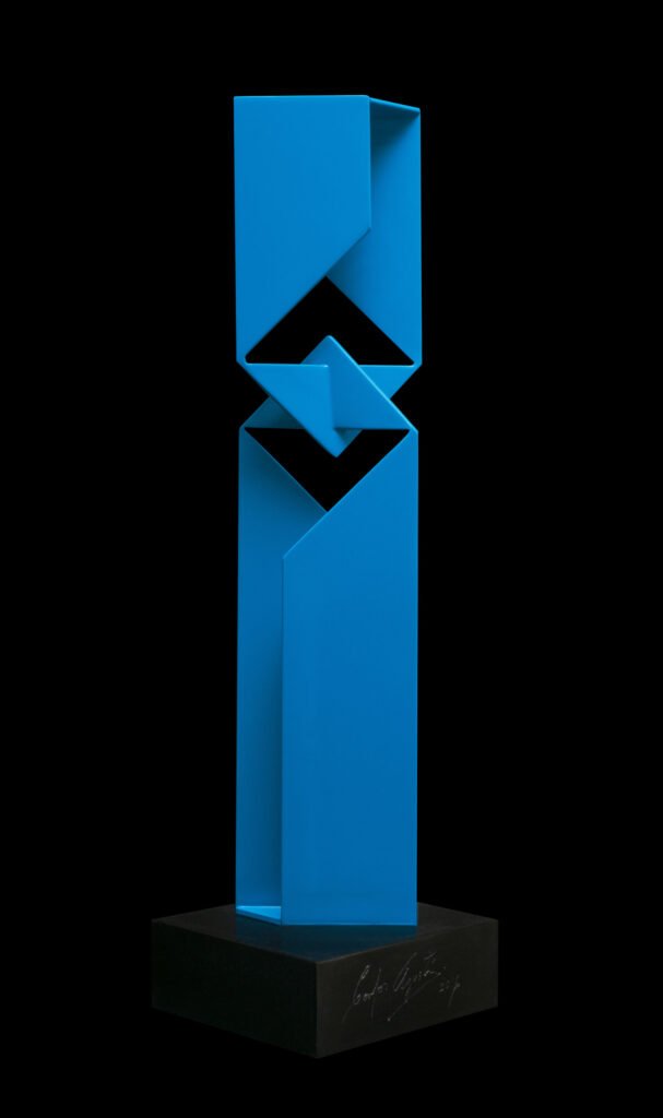 Maguén Azul 2016 | Carlos Agustín Escultor